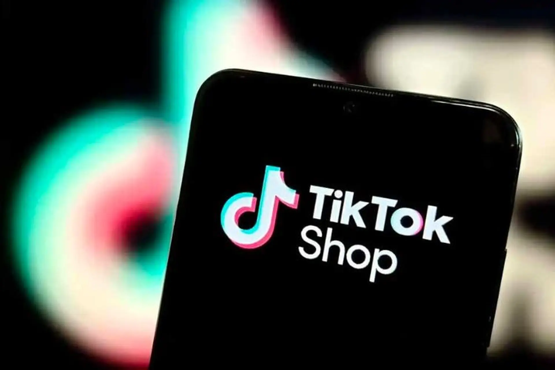 Cách sử dụng TikTok Shop để tăng tỷ lệ chuyển đổi từ khách thăm thành khách mua