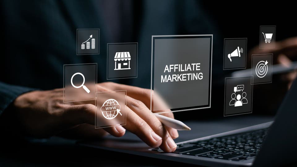 Affiliate Marketing & Booking KOC: Chiến Lược "Kiềng 3 Chân" Bùng Nổ Doanh Số